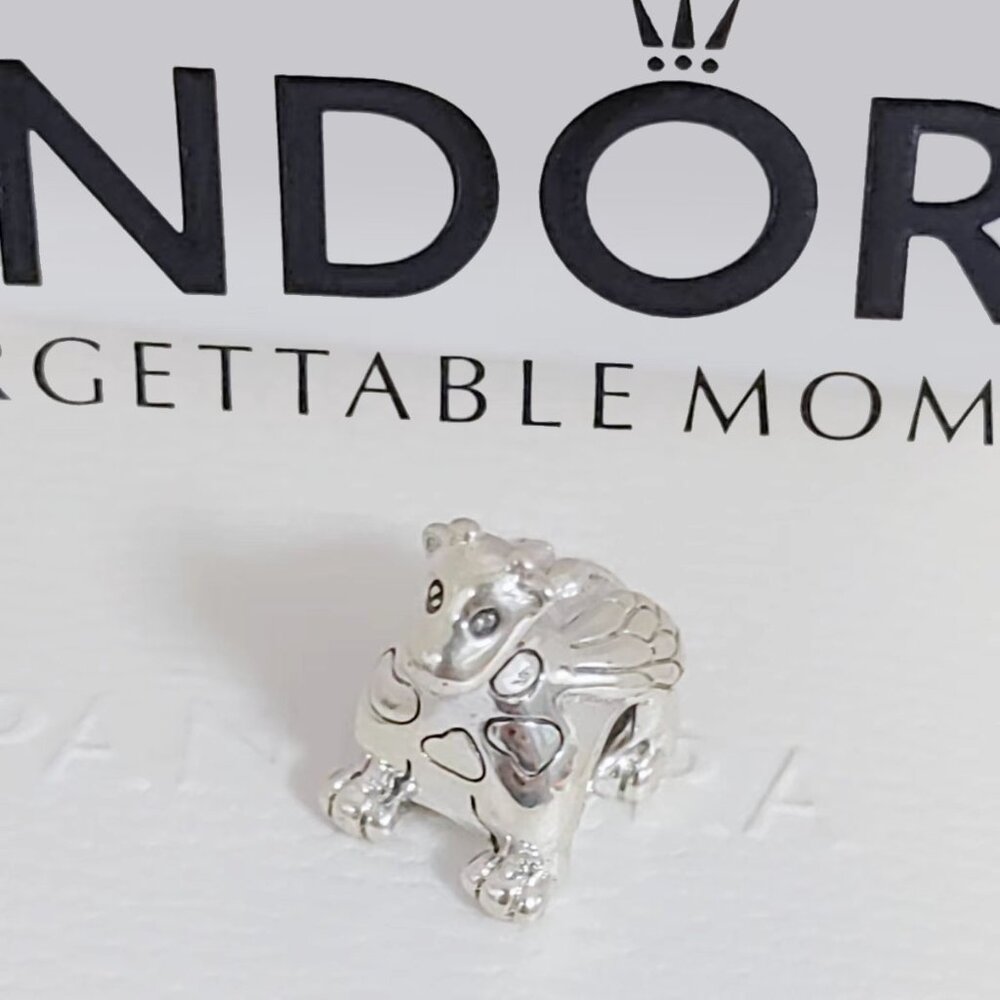 Pandora Giraffe Charm Retired Sterling Silver Giraffe Animal Bead Pendant w/box